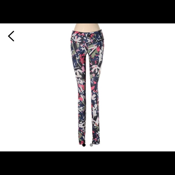 Lululemon size 6 leggings EUC 31” inseam - Picture 1 of 1